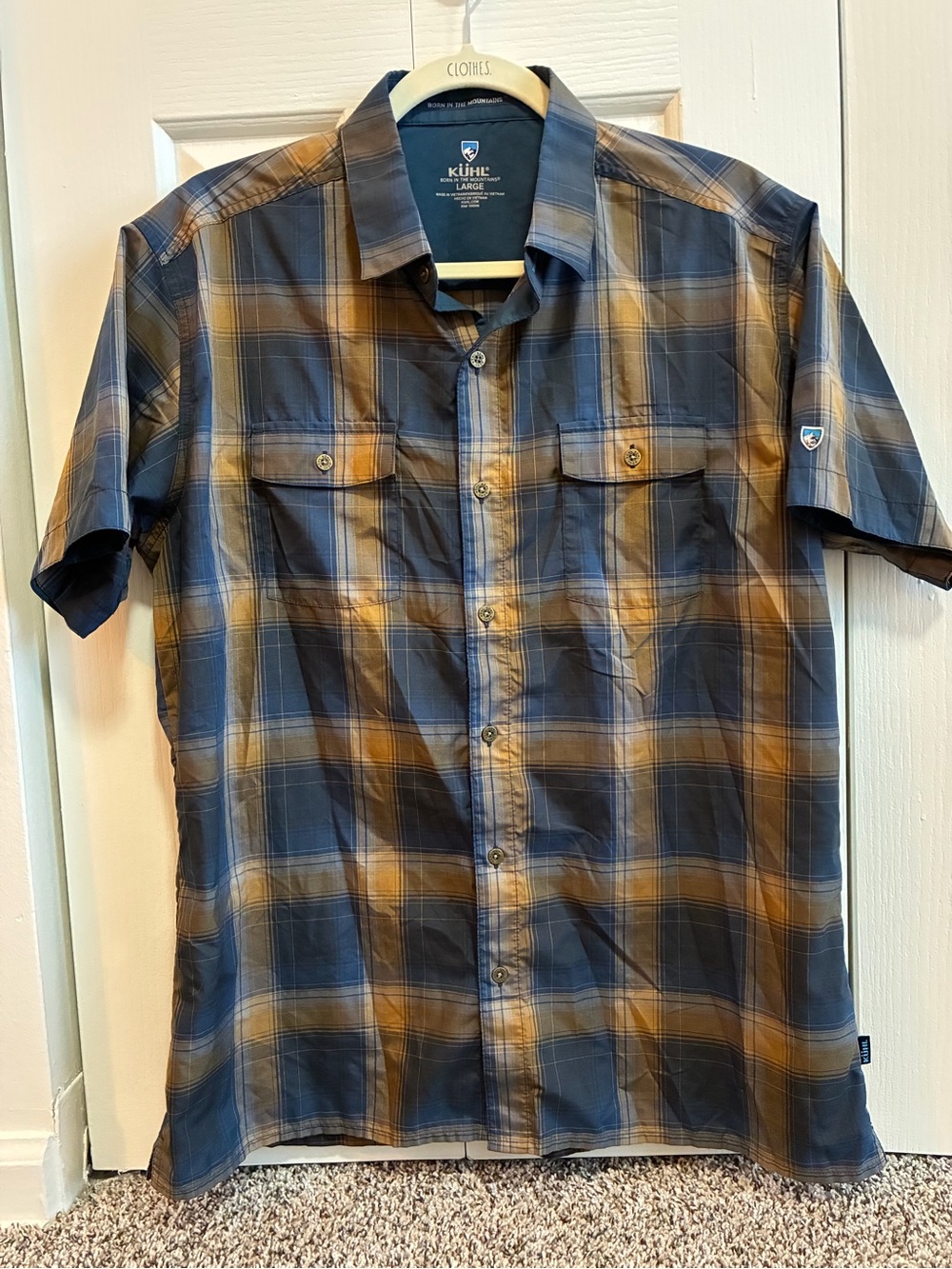 Kuhl Men's Short-Sleeve Plaid Button-Down Shirt in Blue and Brown